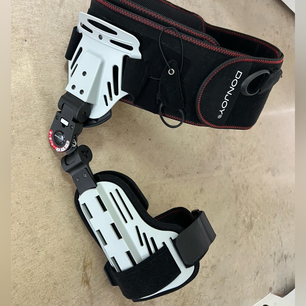 DonJoy Versarom Hip Brace